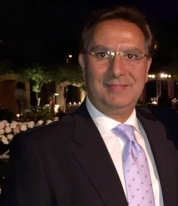 الدكتور أحمد علي شمس الدين